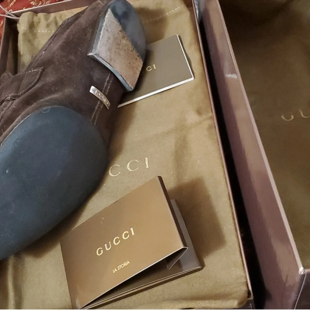 GUCCI Moca Pelle S. Cuoio Horsebit suede loafers Men - Picture 6 of 16
